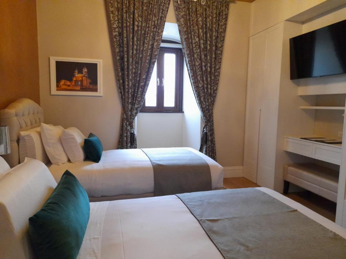 Itza Hotel Boutique Internacional Cuenca Eksteriør billede